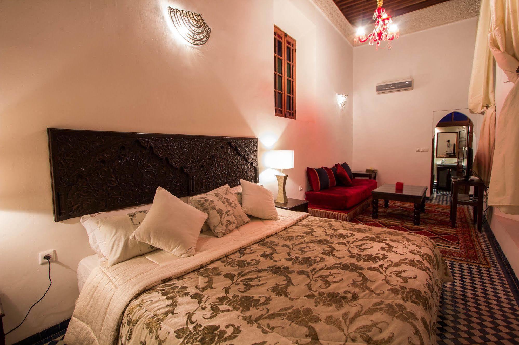 פס Riad Noujoum Medina מראה חיצוני תמונה