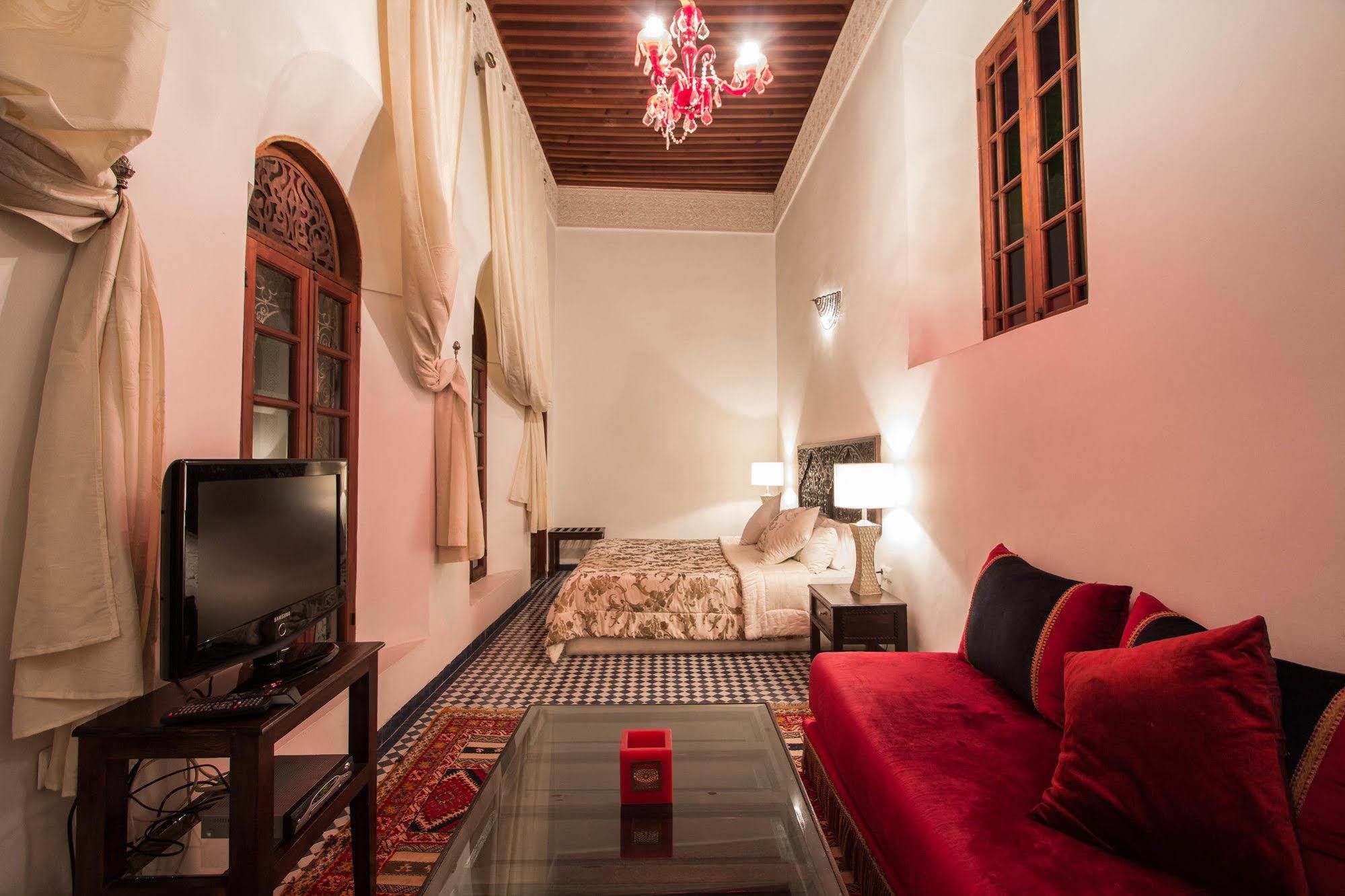 פס Riad Noujoum Medina מראה חיצוני תמונה